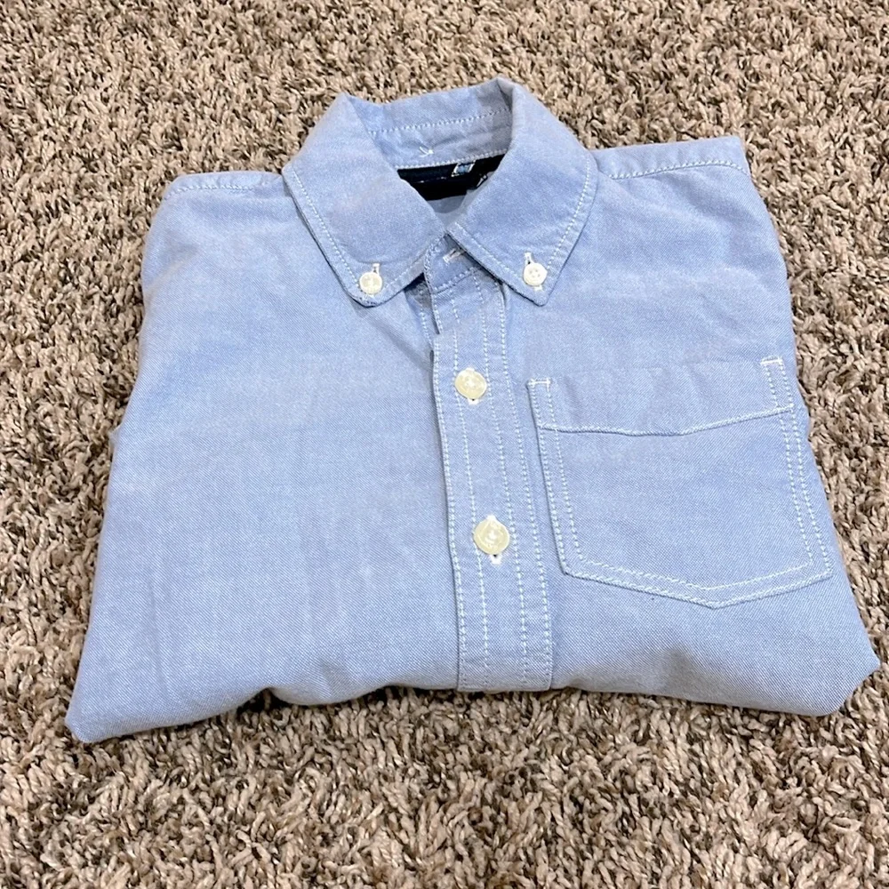 GAP button-downs
